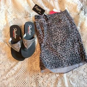 Women Sizzle Animal Print Short Shorts